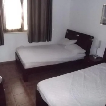 Aparthotel Old Inn - Mk *